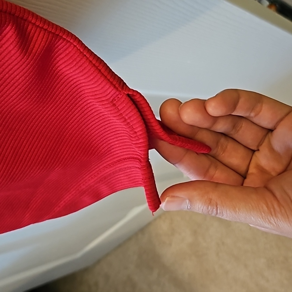 Red Textured Collared Polo Shirt - Picture 7 of 10